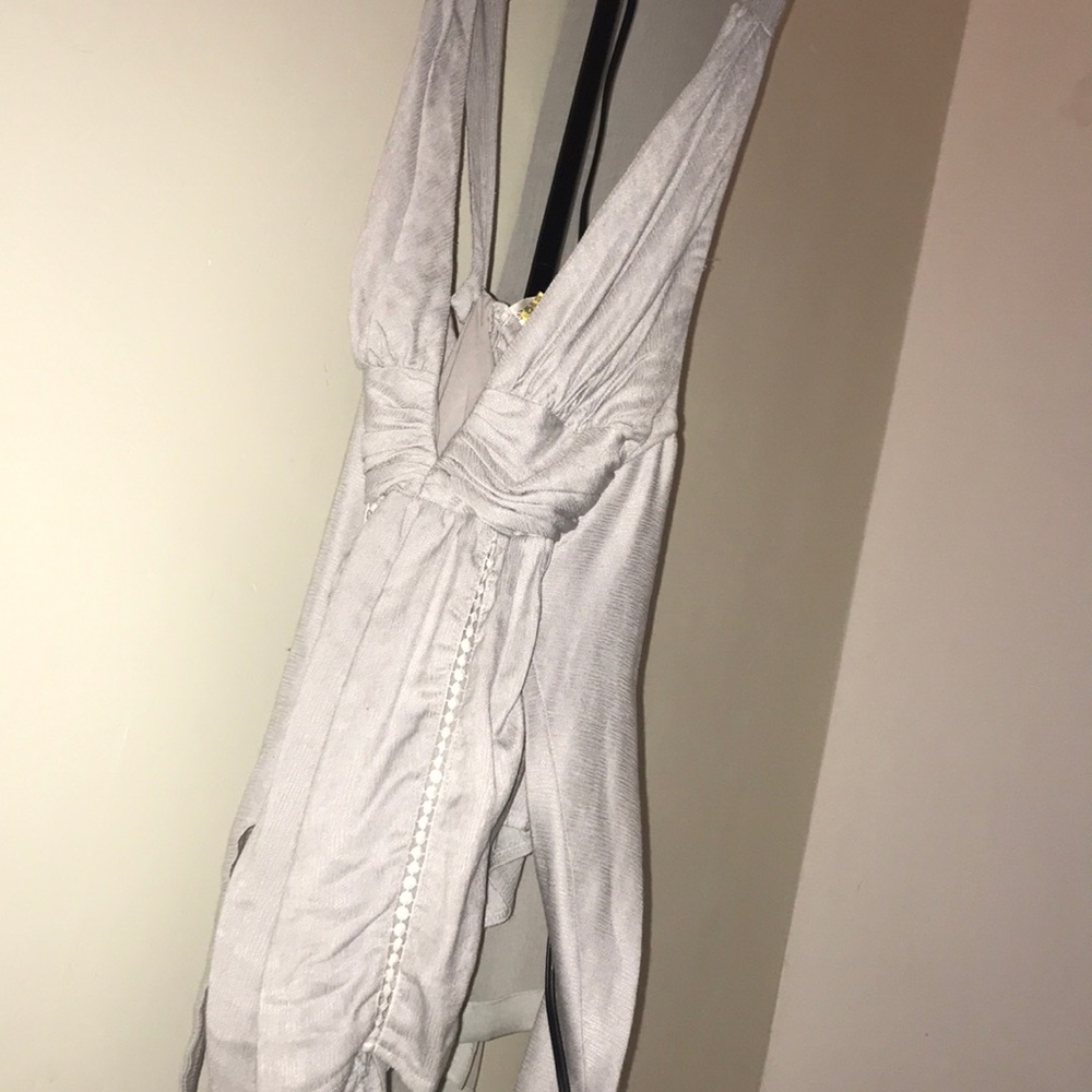 Plunge neck playsuit / Romper